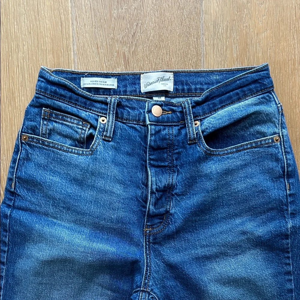 Universal Thread High Rise 90’s Slim Classic Blue Denim Jeans, Size 4R - Picture 3 of 9